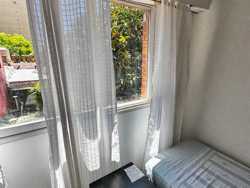 Calle 56 entre 9 y 10 - Departamento en Venta