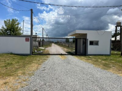 Casa Inteligente en Barrio Cerrado - Calle 38 y 193 - Aldea del Bosque