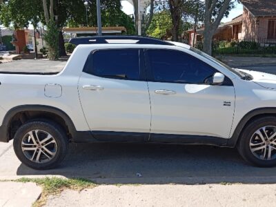 Vendo IMPECABLE Fiat Toro Freedom Extreme