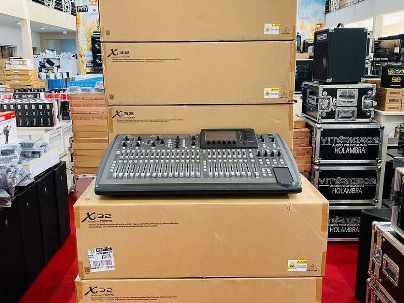 Behringer X32, Midas M32, Soundcraft Ui24R, Yamaha TF1, Yamaha MG16XU, Patchbays, Audio Interfaces, Allen & Heath SQ,