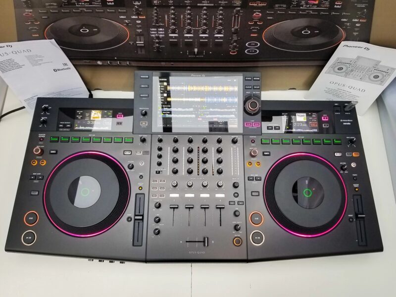 AlphaTheta XDJ-AZ, AlphaTheta OMNIS-DUO, Pioneer DJ OPUS-QUAD, Pioneer DJ XDJ-RX3, Pioneer XDJ-XZ, Pioneer DJ DDJ-FLX10, AlphaTheta DDJ-GRV6, Pioneer DDJ-1000, Pioneer DDJ-1000SRT, Pioneer DJ DDJ-REV7 DJ Controller