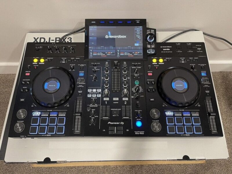 AlphaTheta XDJ-AZ, AlphaTheta OMNIS-DUO, Pioneer DJ OPUS-QUAD, Pioneer DJ XDJ-RX3, Pioneer XDJ-XZ, Pioneer DJ DDJ-FLX10, AlphaTheta DDJ-GRV6, Pioneer DDJ-1000, Pioneer DDJ-1000SRT, Pioneer DJ DDJ-REV7 DJ Controller